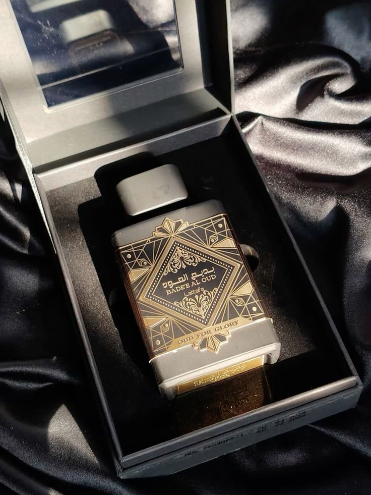 LATAFFA OUD FOR GLORY ESTUCHE